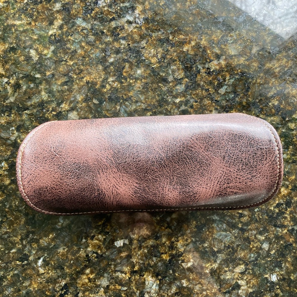 Fossil Leather Sunglasses Case - Picture 4 of 5